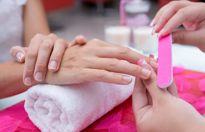 The Best Nail Buffer for Shiny Nails
