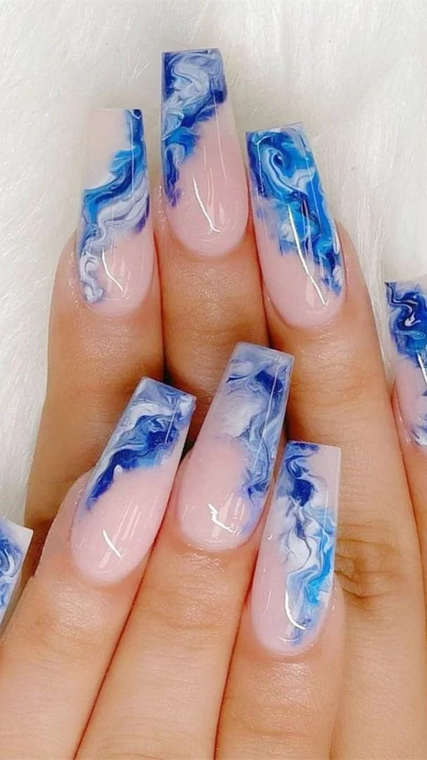 37 Blue and Pink Nails