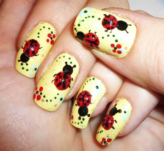 Ladybug Nails