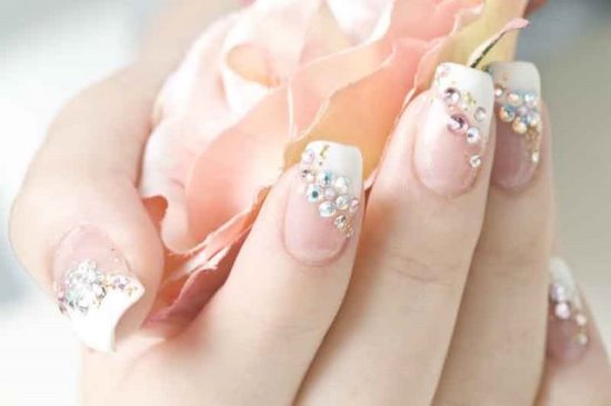 Prom nails: 15 ideas for your perfect manicure | gold nails, prom.