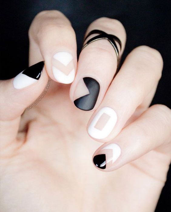 38 White And Black Nail Designs