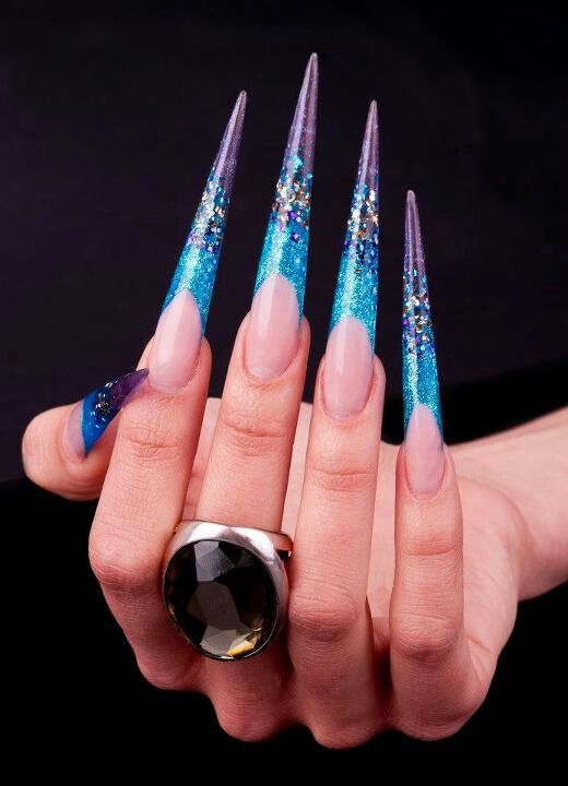 30 Fearless Pointed Nail Designs