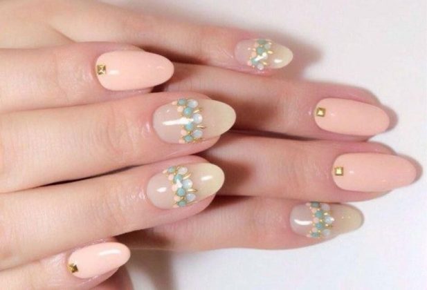 Chic Almond Nails - wide 11