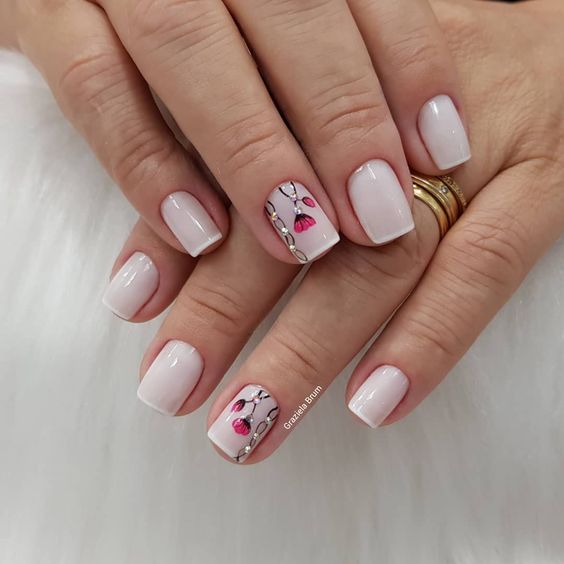 Poppy Accent On French Tip Nails