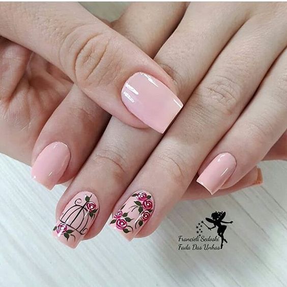 35 Vintage Floral Nails You Will Adore | Nail Design Ideaz